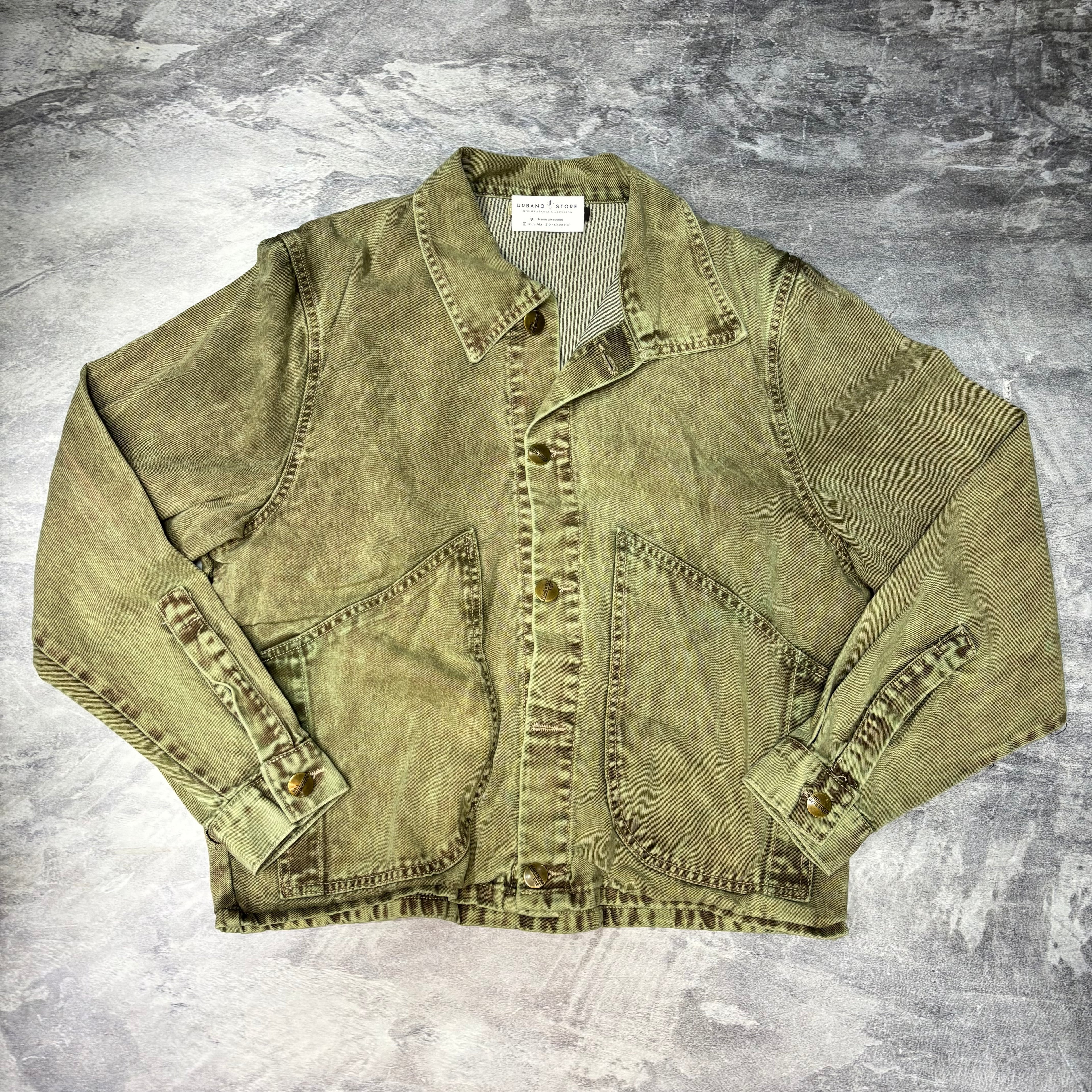 Campera boxy de Jean Venom