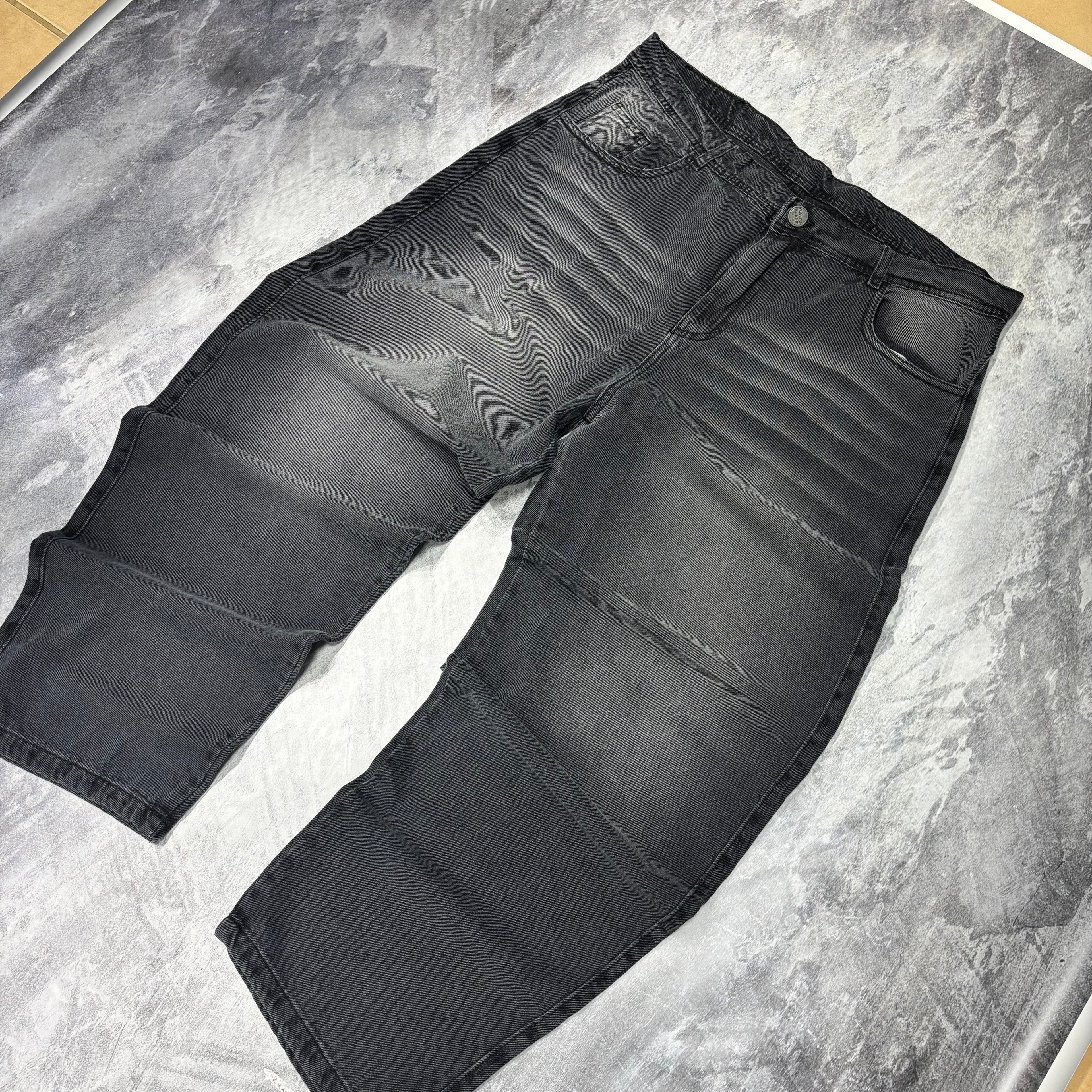 Jean Baggy negro